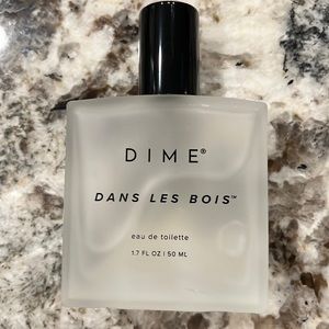 DIME Beauty Dans Les Bois perfume.